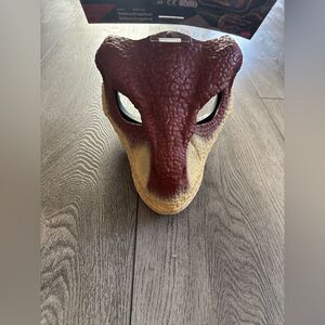 Jurassic world Reptile Velociraptor Mask - Red and Tan